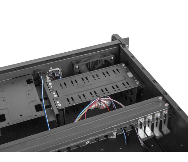 LANBERG ATX SERWEROWA 450/10 19"/4U SC01-4504-10B - 695714 - zdjęcie 4